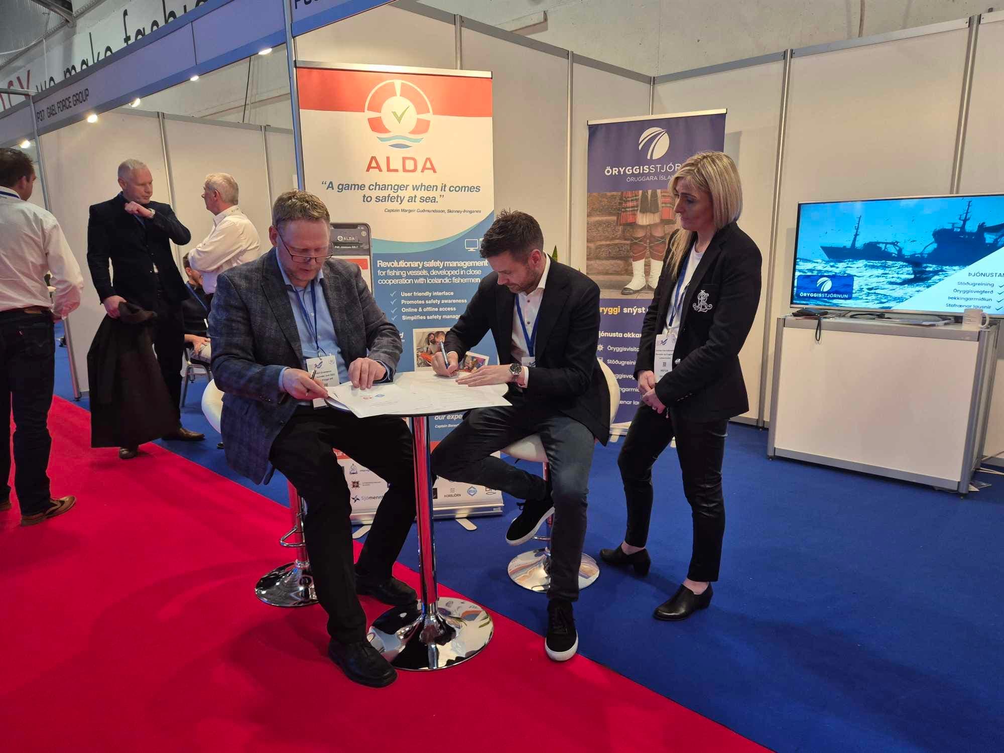 Loðnuvinnslan joins Alda