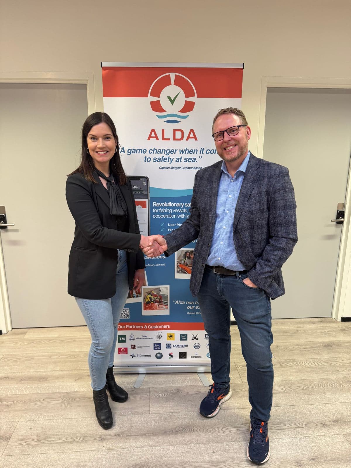 Arnarlax and Alda Öryggi enter development partnership